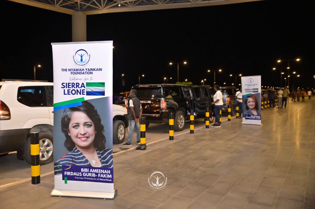 Roll-up banner